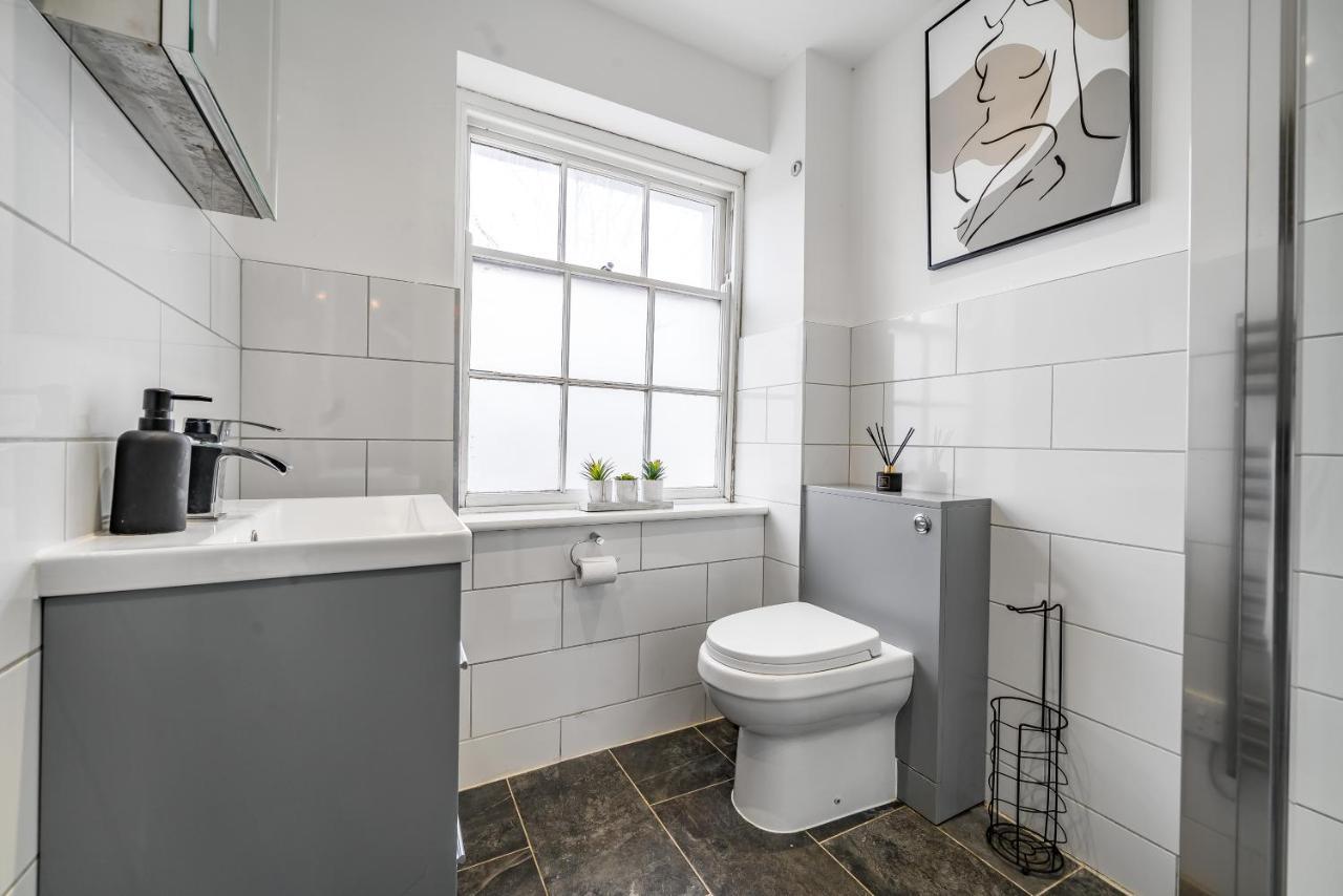 Modern, City Centre -2 Bedroom Apartments Reading Eksteriør billede