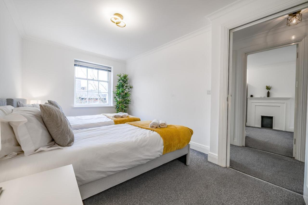 Modern, City Centre -2 Bedroom Apartments Reading Eksteriør billede