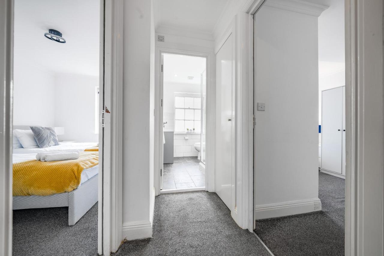 Modern, City Centre -2 Bedroom Apartments Reading Eksteriør billede